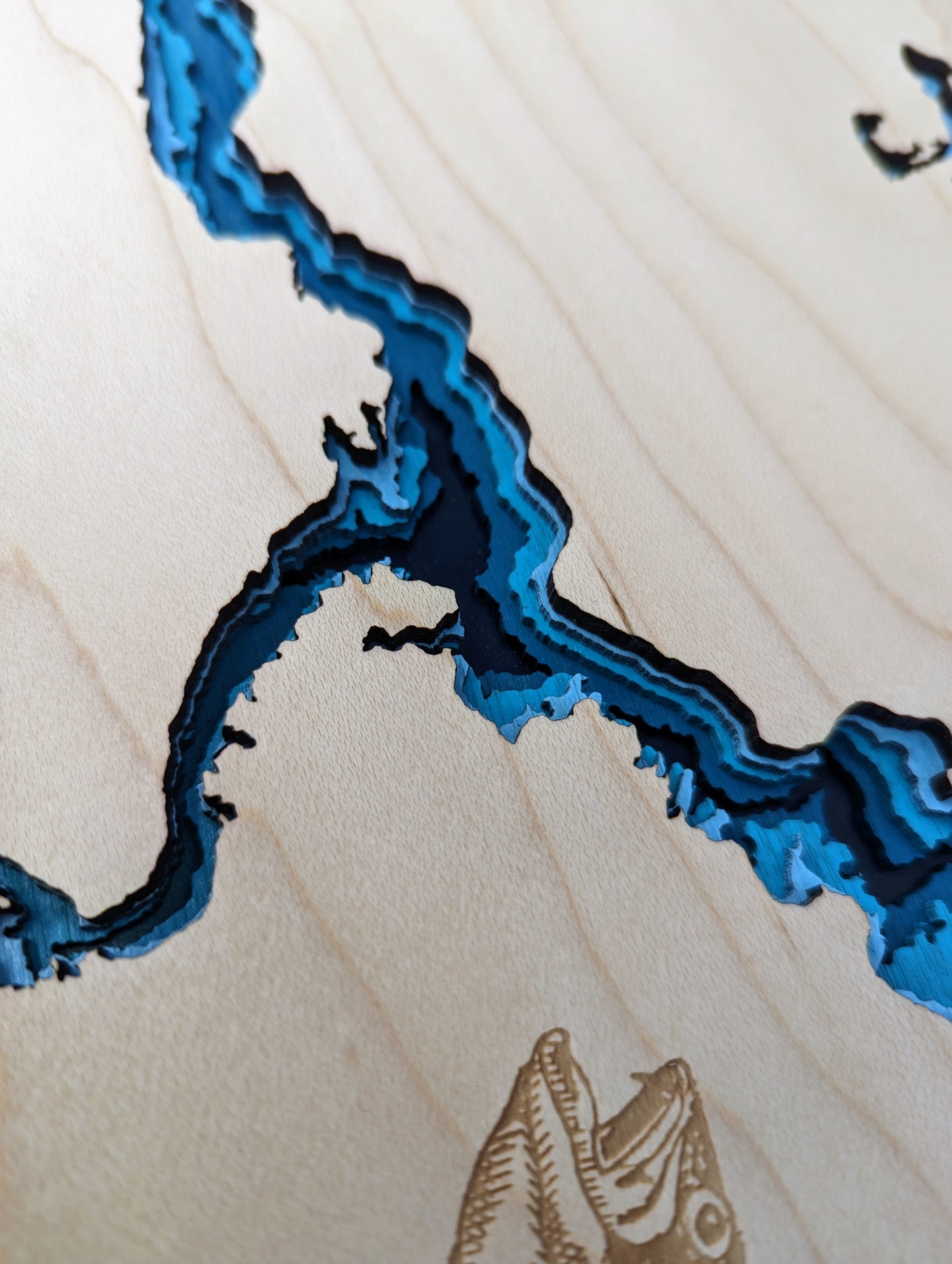 Merritt Reservoir: Wooden Layered Lake Map