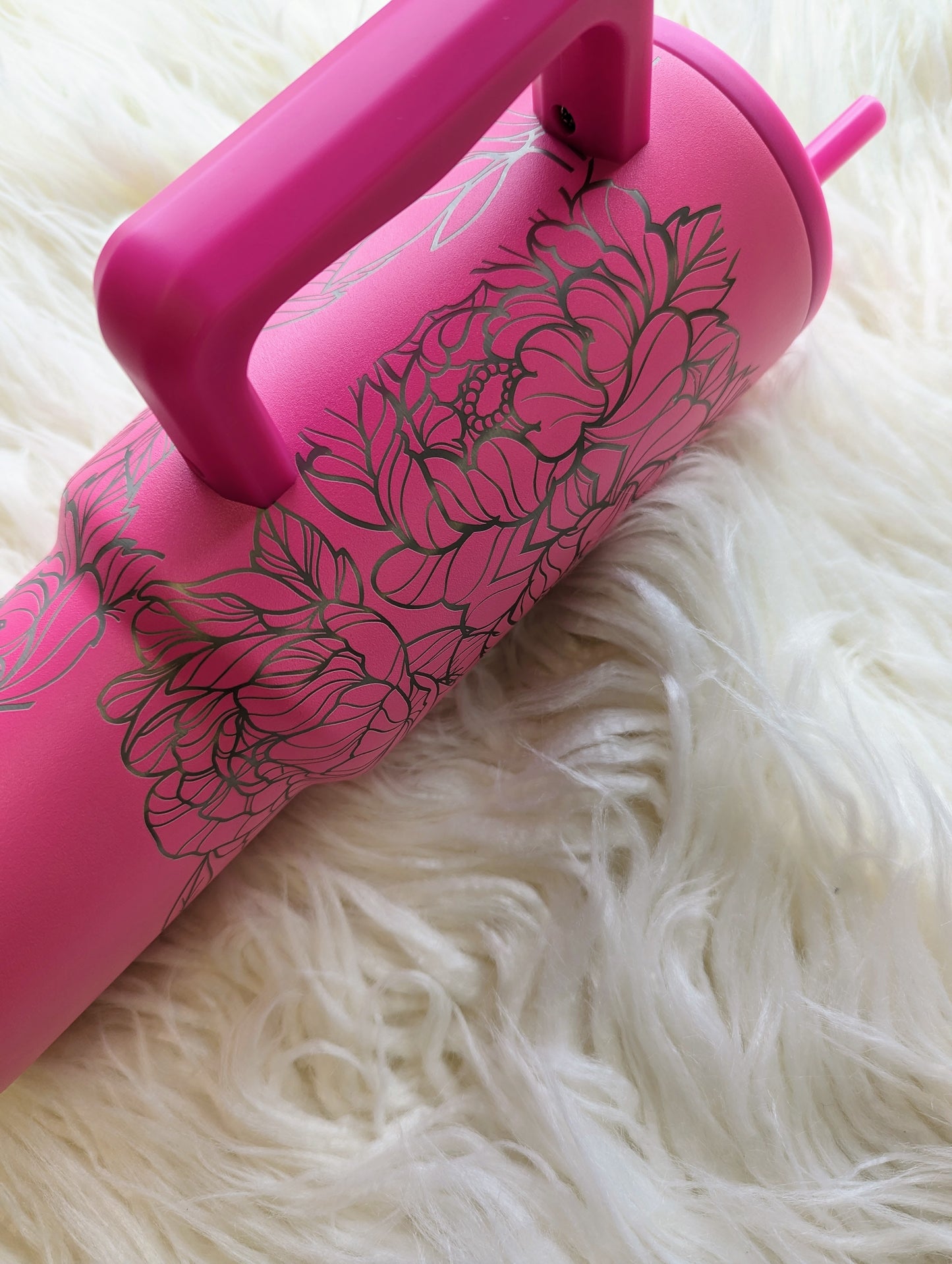 Peony floral pattern engraved on hot pink 40 oz insulated tumbler with handle by Simple Modern