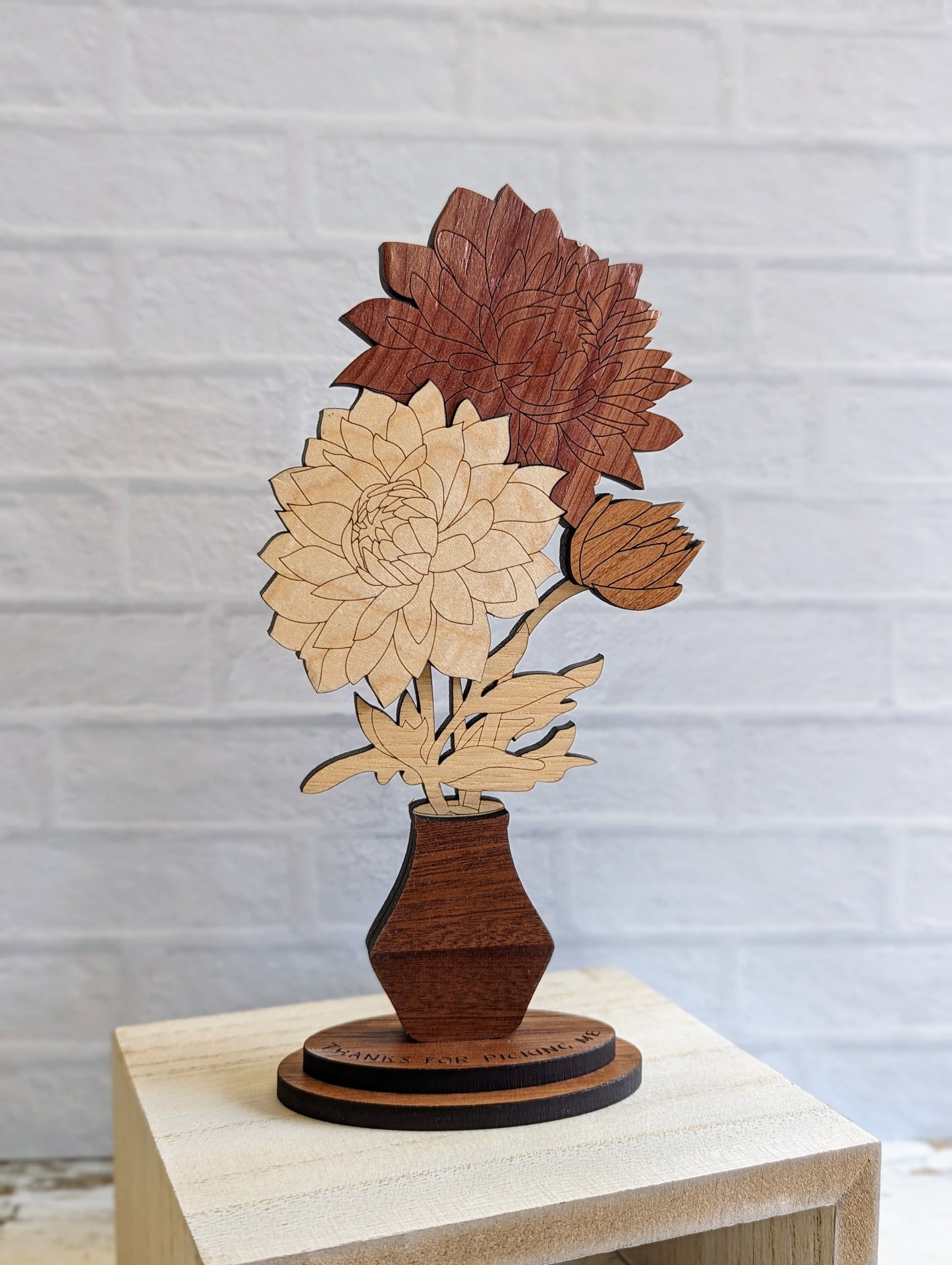 Everlasting Blooms: Handcrafted wooden dahlia floral bouquets for gift giving